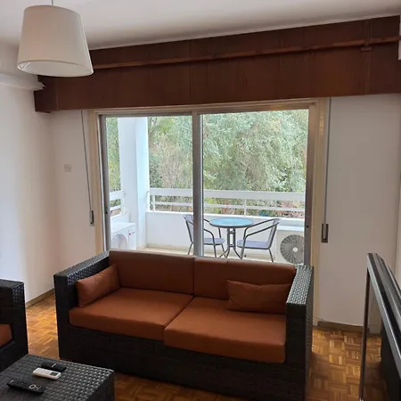 River Court, Flat 8 * نيقوسيا