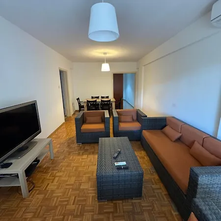 River Court, Flat 8 Apartament Nikozja