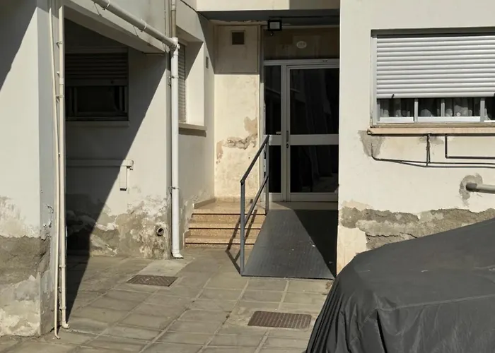 River Court, Flat 8 * 尼科西亚