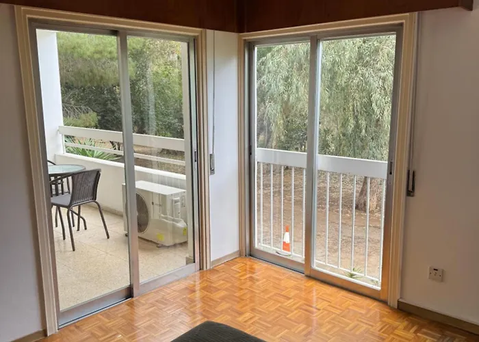 River Court, Flat 8 公寓