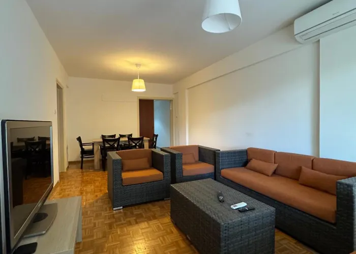 River Court, Flat 8 Appartement *