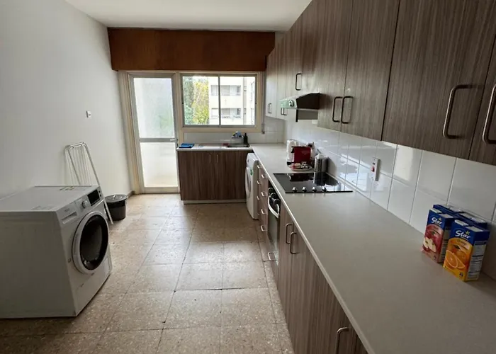 River Court, Flat 8 Nicosie